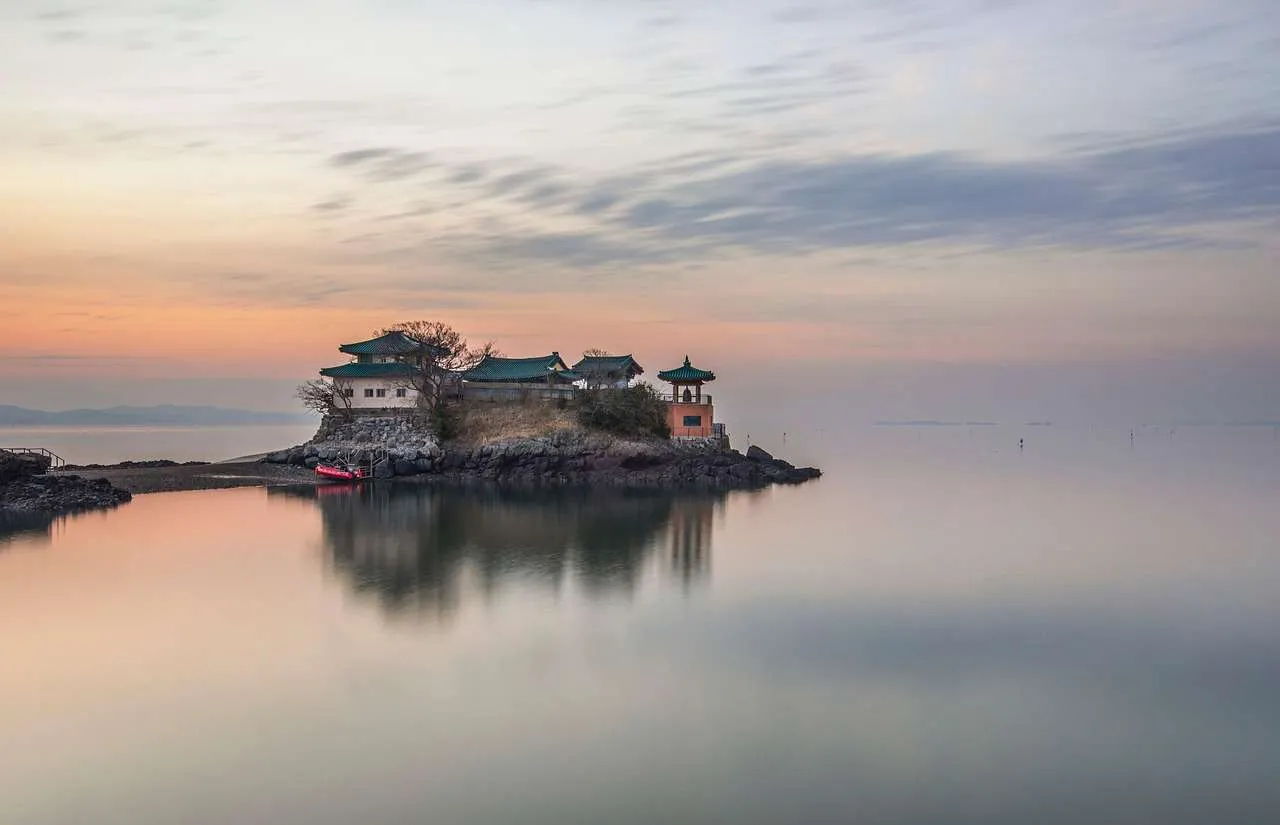 Repair of Roofing: Expert Guide to Fixes